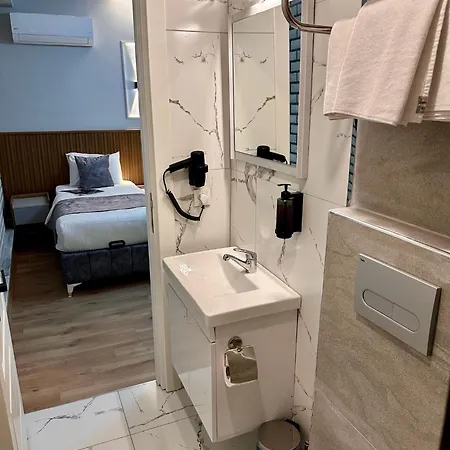 Skymoon Istanbul Airport Arnavutkoy